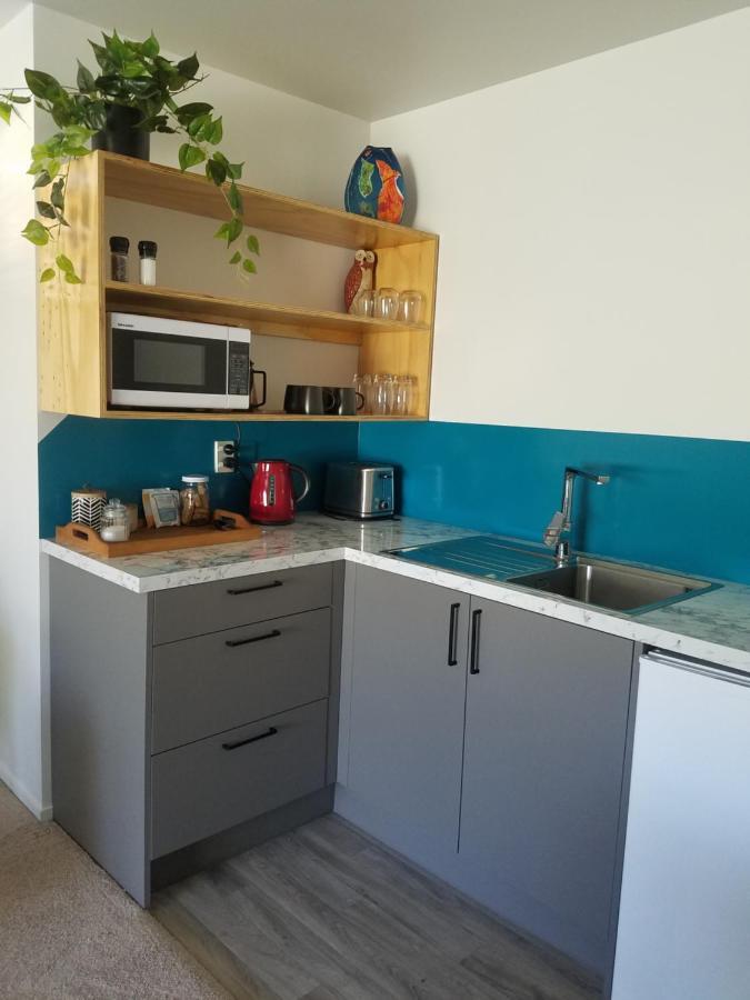 אוטורוהנגה The End Lounge B&B מראה חיצוני תמונה